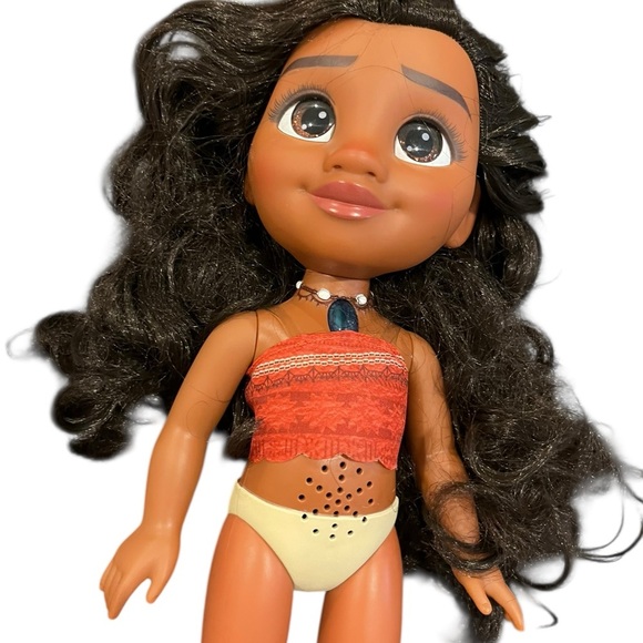 Disney 14”  Singing Moana Princess Doll works great - Picture 2 of 3